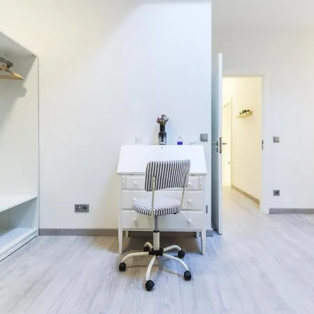 Vita Portucale ! Moscavide Family Apartment Lisbon Exterior photo